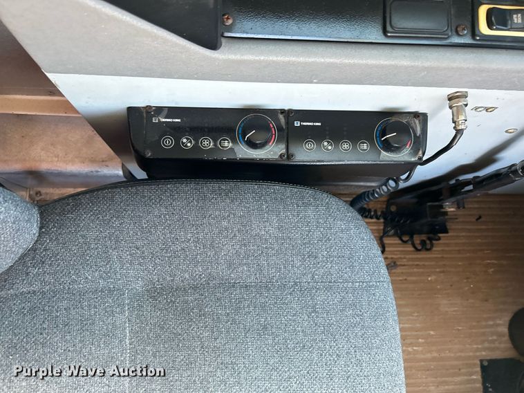 image for item KH9623 2006 Blue Bird  school bus