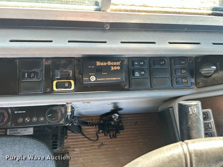 image for item KH9623 2006 Blue Bird  school bus