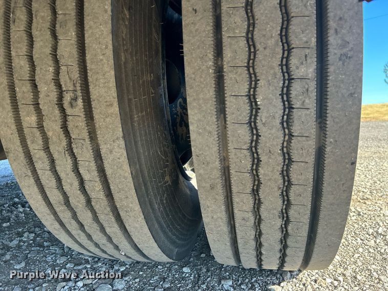 image for item KH9623 2006 Blue Bird  school bus