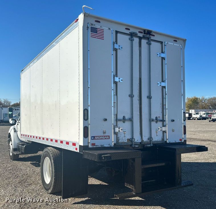 image for item KH9624 2013  Ford F650 Super Duty  box truck