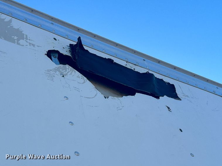 image for item KH9624 2013  Ford F650 Super Duty  box truck