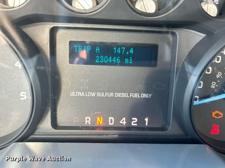 image for item KH9624 2013  Ford F650 Super Duty  box truck