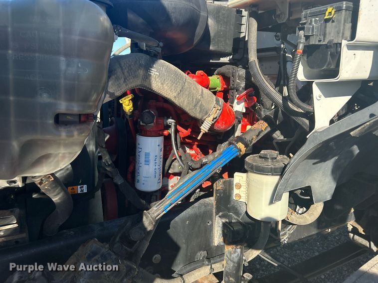 image for item KH9624 2013  Ford F650 Super Duty  box truck