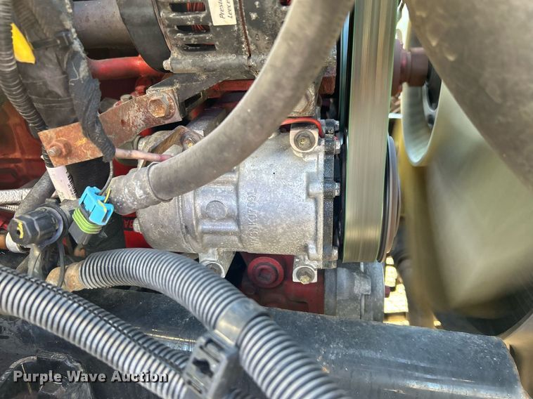 image for item KH9624 2013  Ford F650 Super Duty  box truck