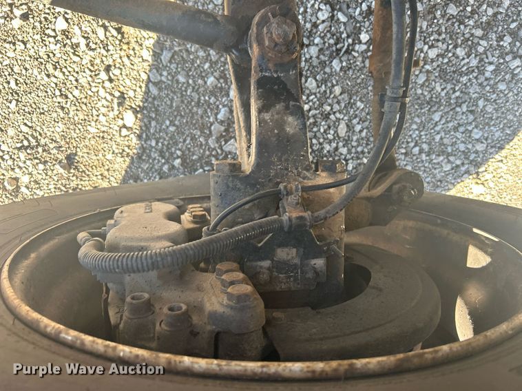 image for item KH9624 2013  Ford F650 Super Duty  box truck