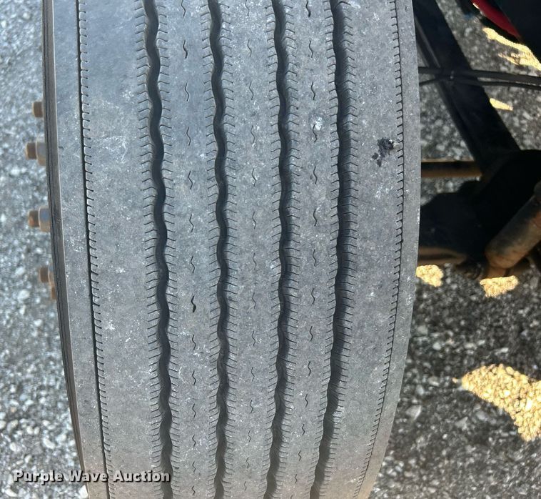 image for item KH9624 2013  Ford F650 Super Duty  box truck