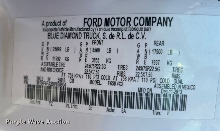image for item KH9624 2013  Ford F650 Super Duty  box truck