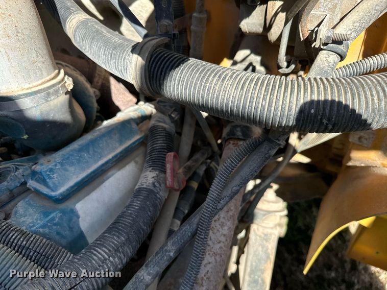 image for item KT9130 1998 International 3800  school bus