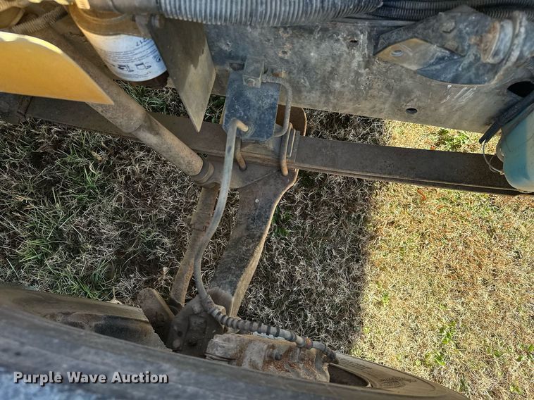 image for item KT9130 1998 International 3800  school bus