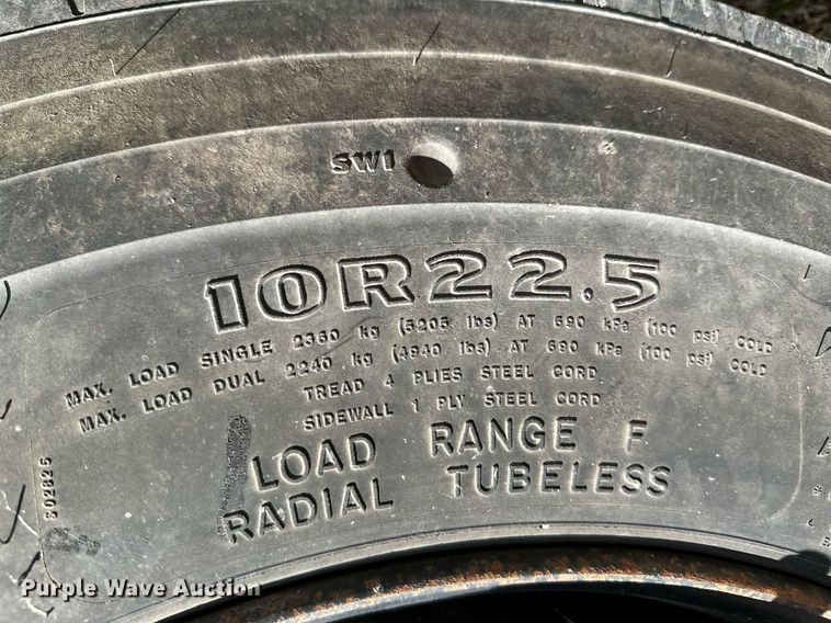 image for item KT9130 1998 International 3800  school bus