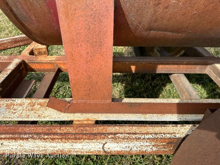 image for item KT9163 Shop built  fuel tank trailer