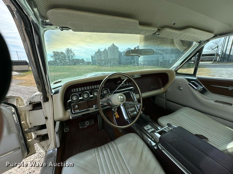 image for item KT9172 1965 Ford Thunderbird