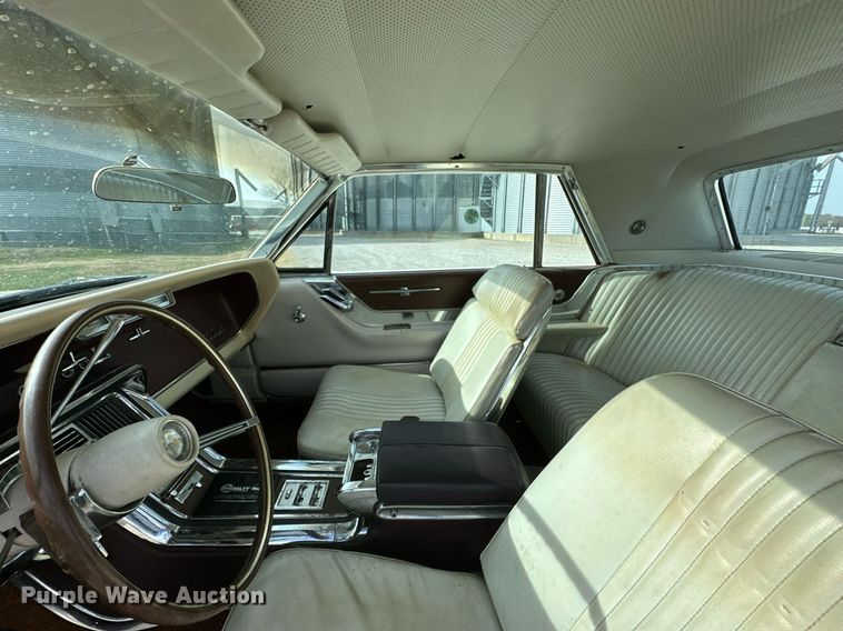 image for item KT9172 1965 Ford Thunderbird