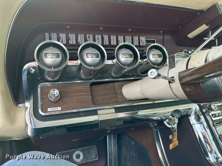 image for item KT9172 1965 Ford Thunderbird