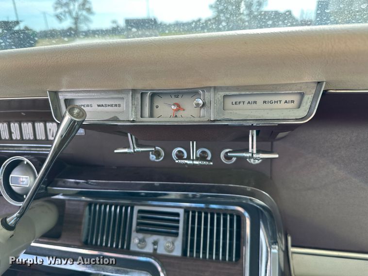 image for item KT9172 1965 Ford Thunderbird