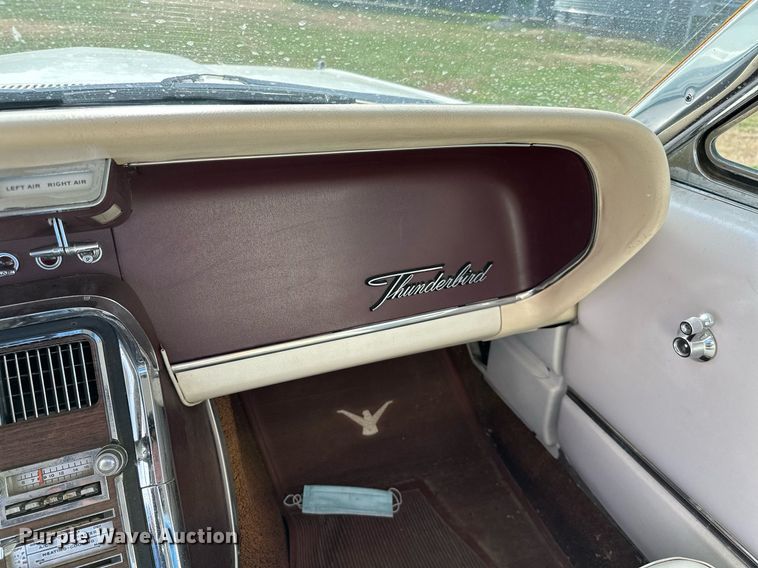 image for item KT9172 1965 Ford Thunderbird