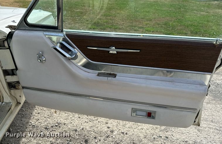 image for item KT9172 1965 Ford Thunderbird