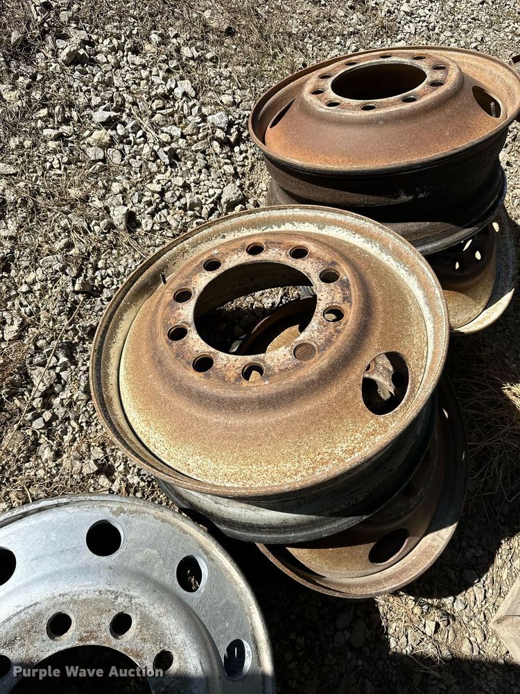 image for item KT9197 Tires and wheels