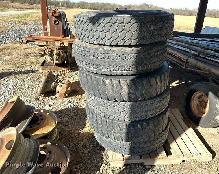 image for item KT9197 Tires and wheels
