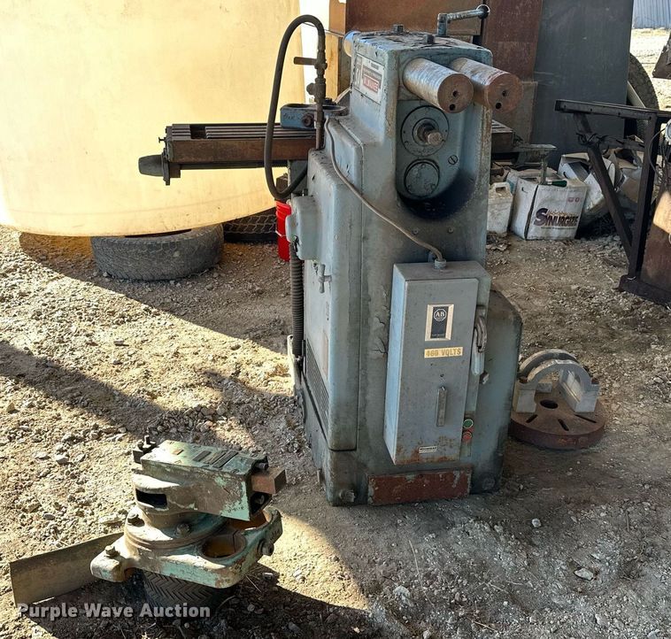 image for item KT9200 Milwaukee 250 SA  horizontal milling machine