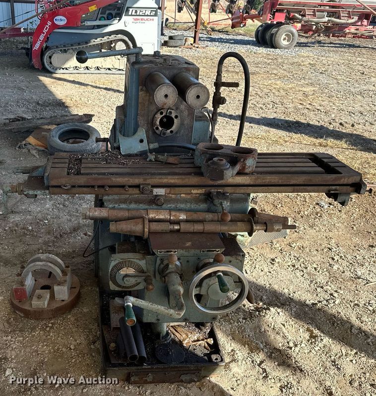 image for item KT9200 Milwaukee 250 SA  horizontal milling machine