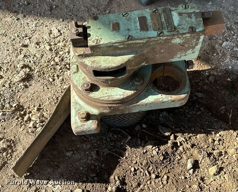 image for item KT9200 Milwaukee 250 SA  horizontal milling machine