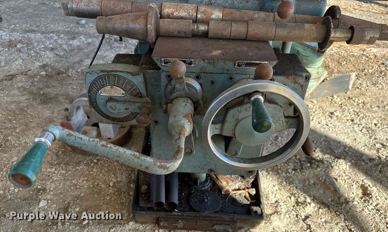 image for item KT9200 Milwaukee 250 SA  horizontal milling machine