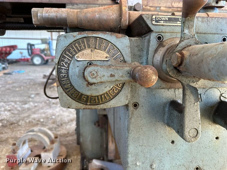 image for item KT9200 Milwaukee 250 SA  horizontal milling machine