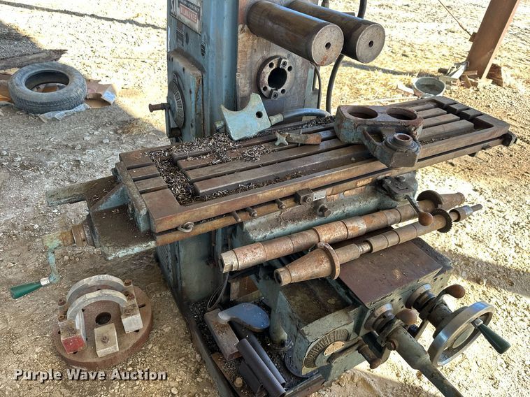 image for item KT9200 Milwaukee 250 SA  horizontal milling machine