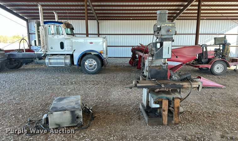 image for item KT9201 1988 Supermax YCM-16VS  vertical milling machine