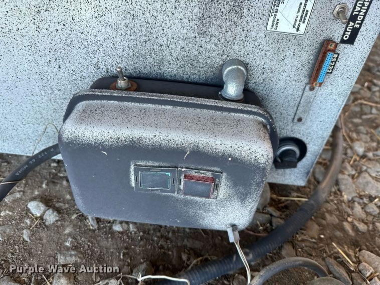 image for item KT9201 1988 Supermax YCM-16VS  vertical milling machine