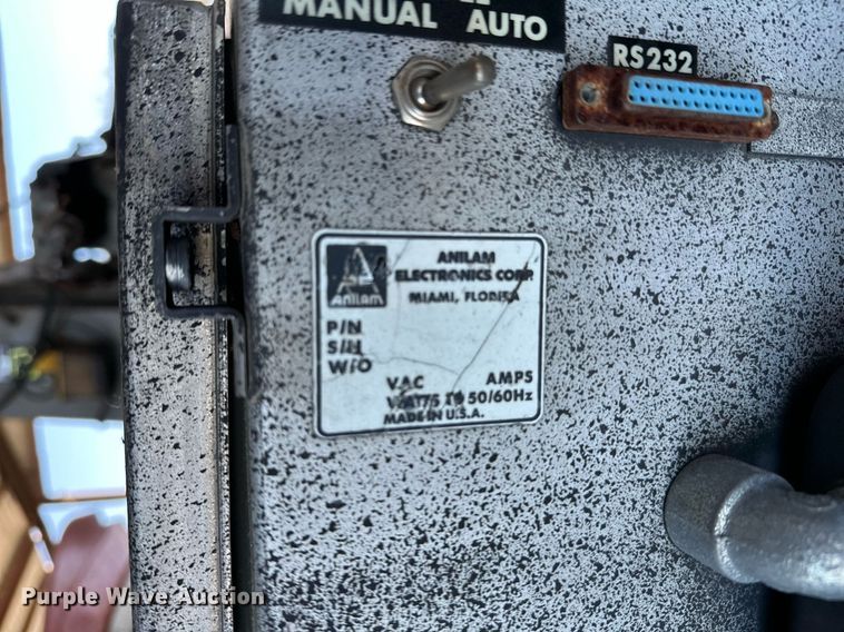 image for item KT9201 1988 Supermax YCM-16VS  vertical milling machine