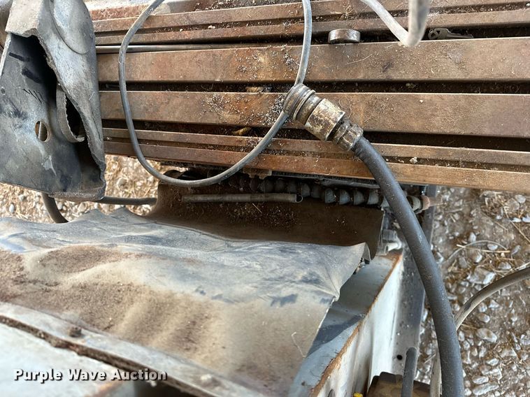 image for item KT9201 1988 Supermax YCM-16VS  vertical milling machine