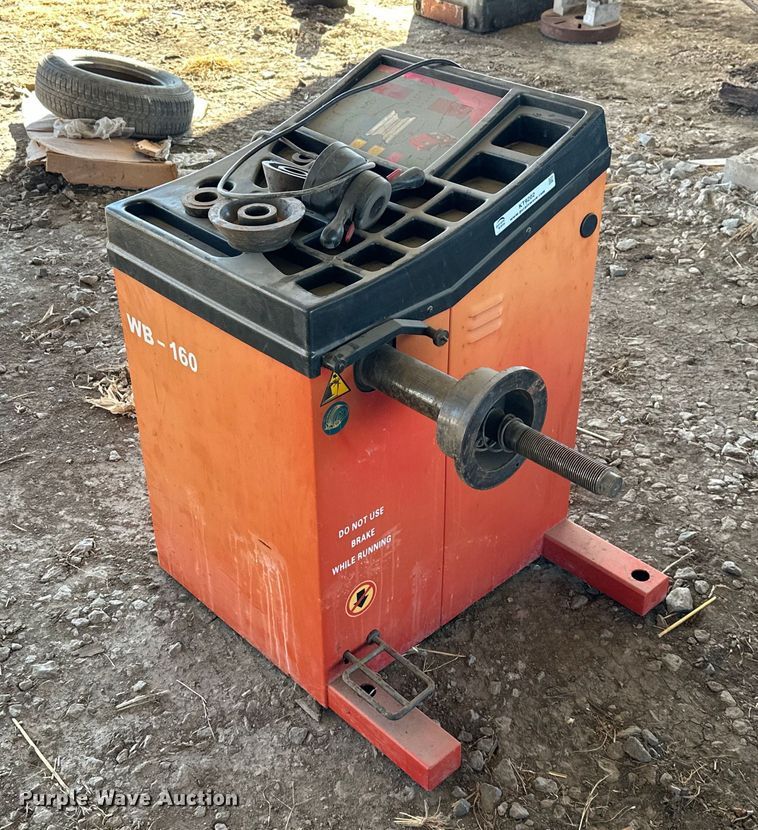 image for item KT9202 2000  WB-160 wheel balancer