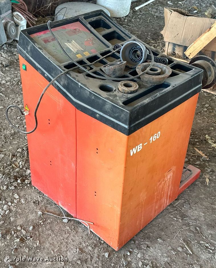 image for item KT9202 2000  WB-160 wheel balancer