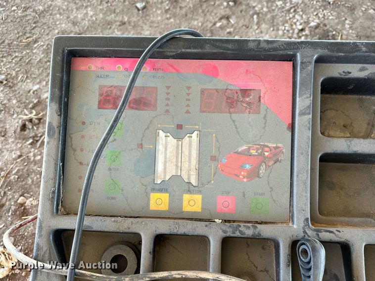 image for item KT9202 2000  WB-160 wheel balancer