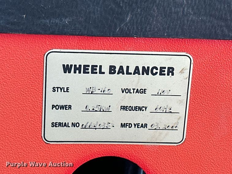 image for item KT9202 2000  WB-160 wheel balancer