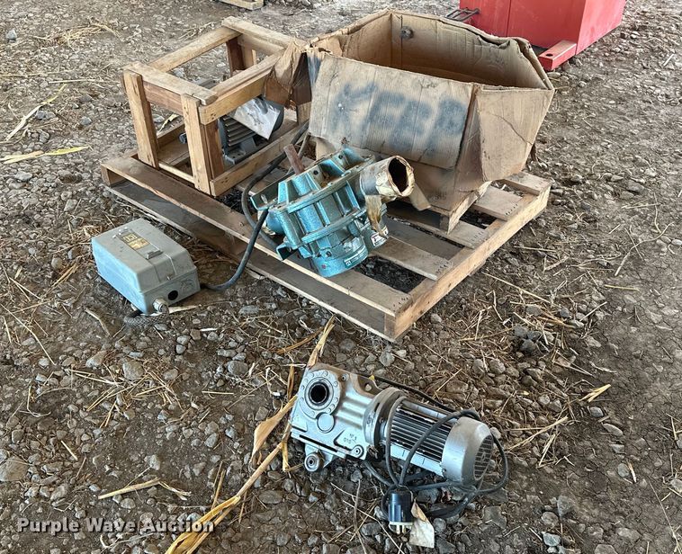 image for item KT9203 (2) electric motors