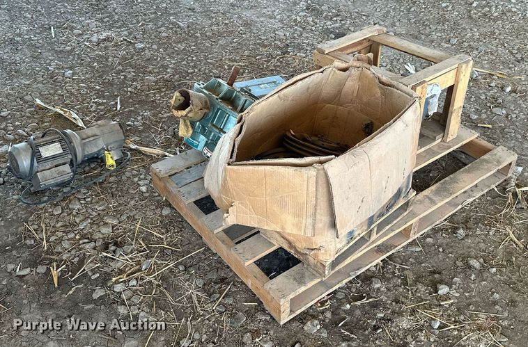 image for item KT9203 (2) electric motors