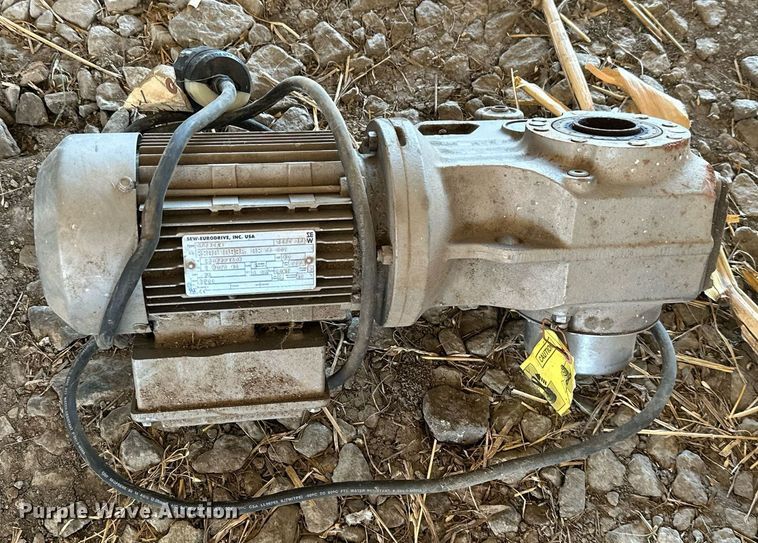 image for item KT9203 (2) electric motors