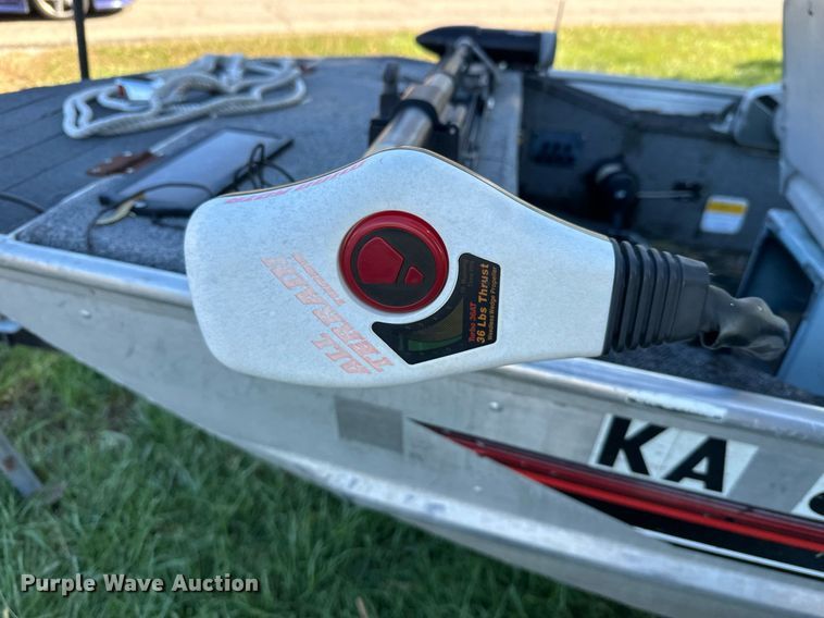 image for item KT9223 1990 Bass Tracker PF16 Special  boat