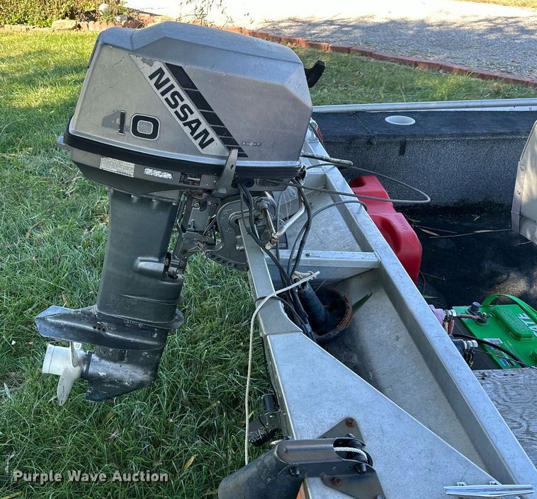 image for item KT9223 1990 Bass Tracker PF16 Special  boat