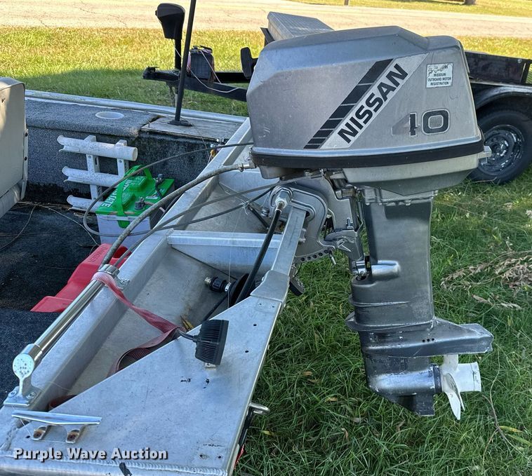 image for item KT9223 1990 Bass Tracker PF16 Special  boat