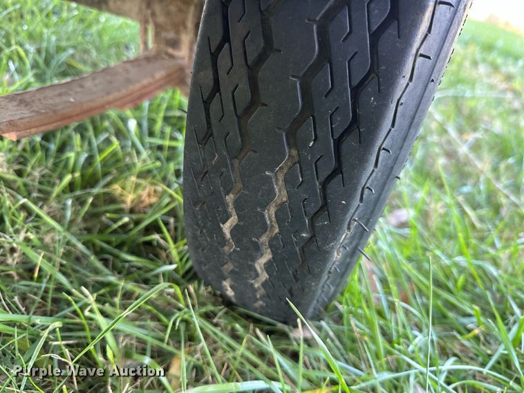 image for item KT9223 1990 Bass Tracker PF16 Special  boat