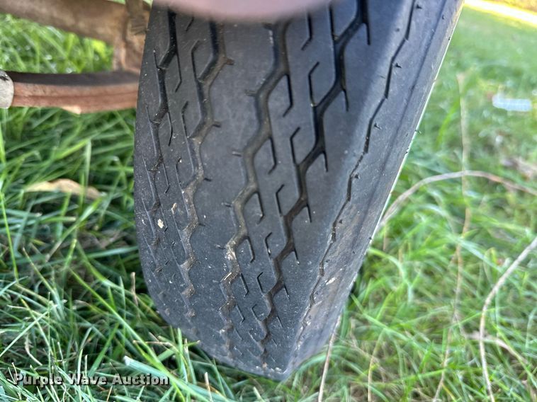 image for item KT9223 1990 Bass Tracker PF16 Special  boat