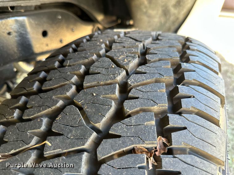 image for item KT9224 1993 Ford Bronco  SUV