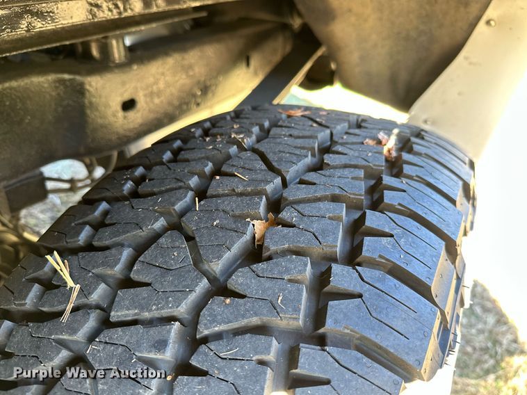 image for item KT9224 1993 Ford Bronco  SUV