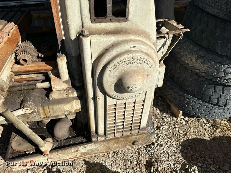 image for item KT9240 (3) milling machines