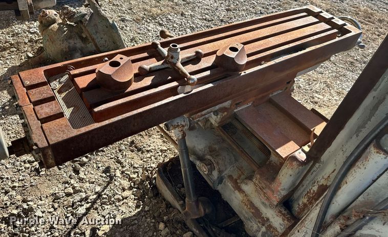 image for item KT9240 (3) milling machines