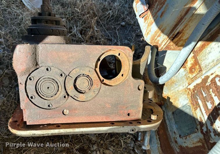 image for item KT9240 (3) milling machines